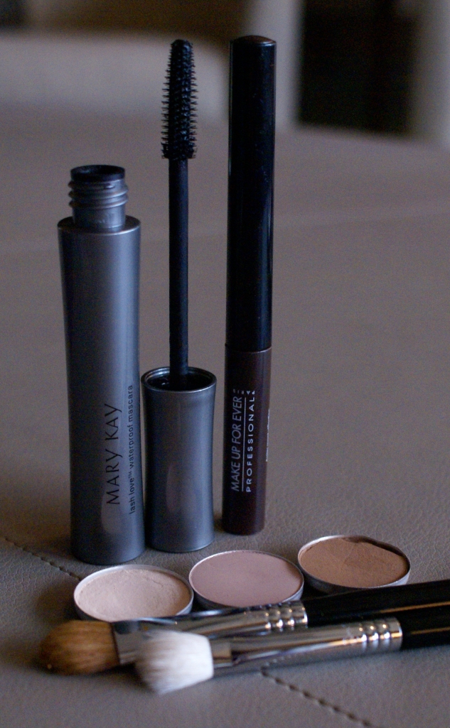 Products used to create a winged liner look